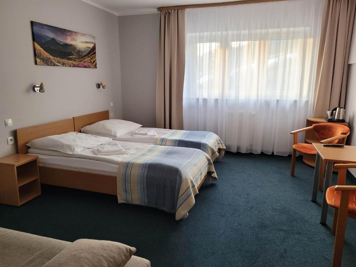 Hotel *** Nat ויסלאו מראה חיצוני תמונה