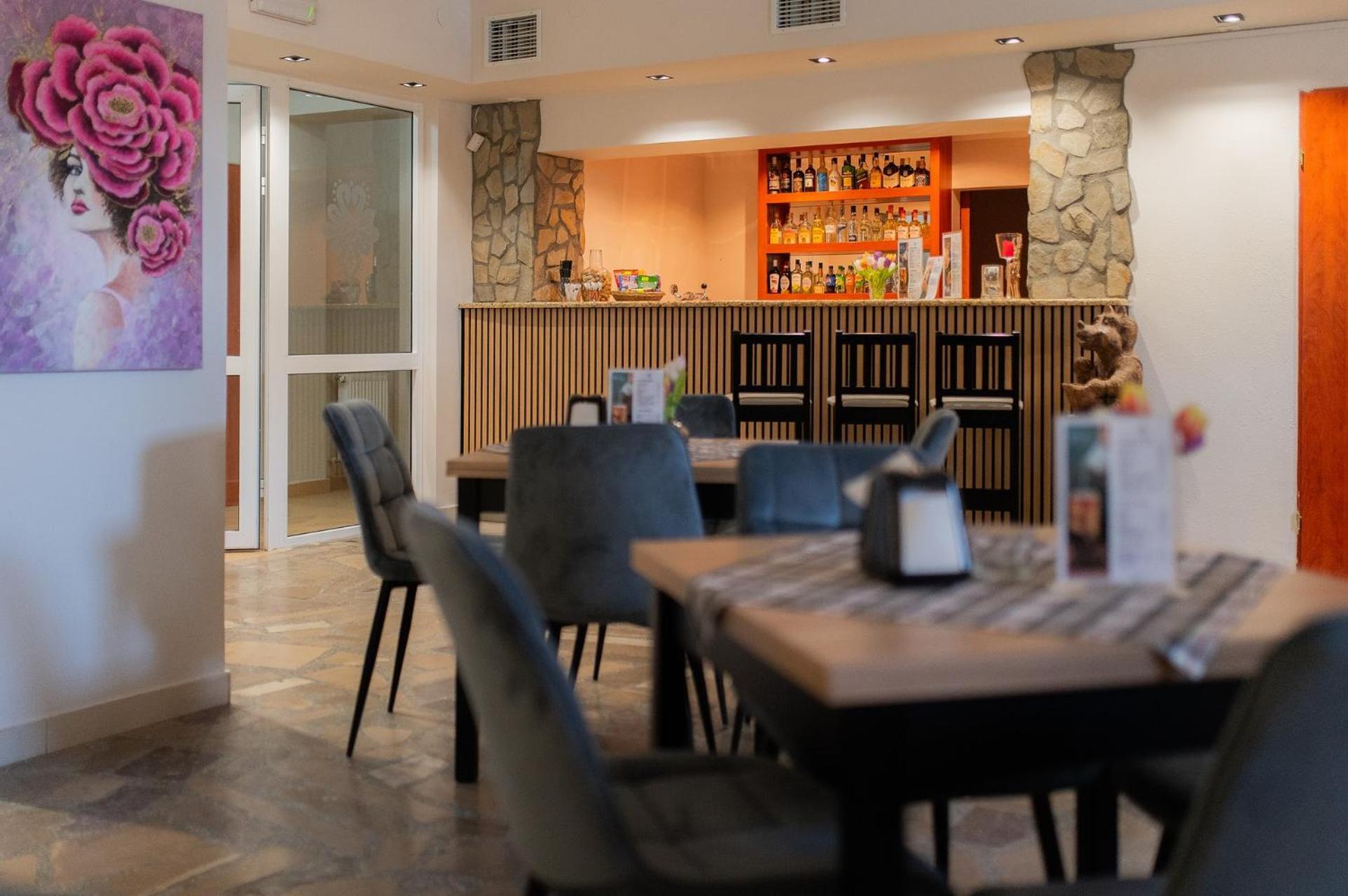 Hotel *** Nat ויסלאו מראה חיצוני תמונה